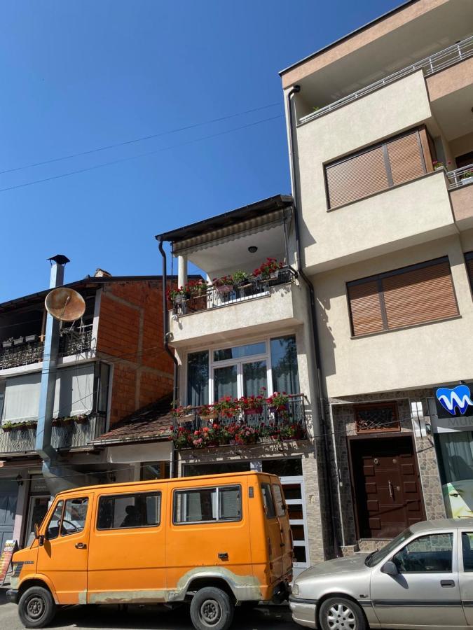 Ralin Apart Prizren Buitenkant foto